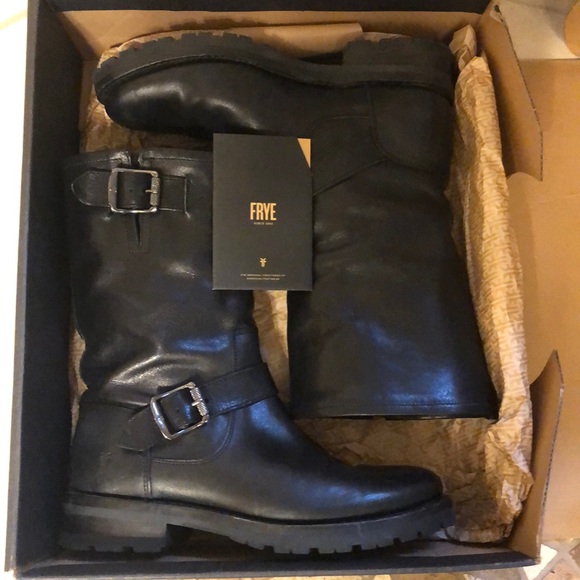 Frye Boots - Picture 5 of 6